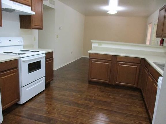 4th image of 232 Crusader Ct