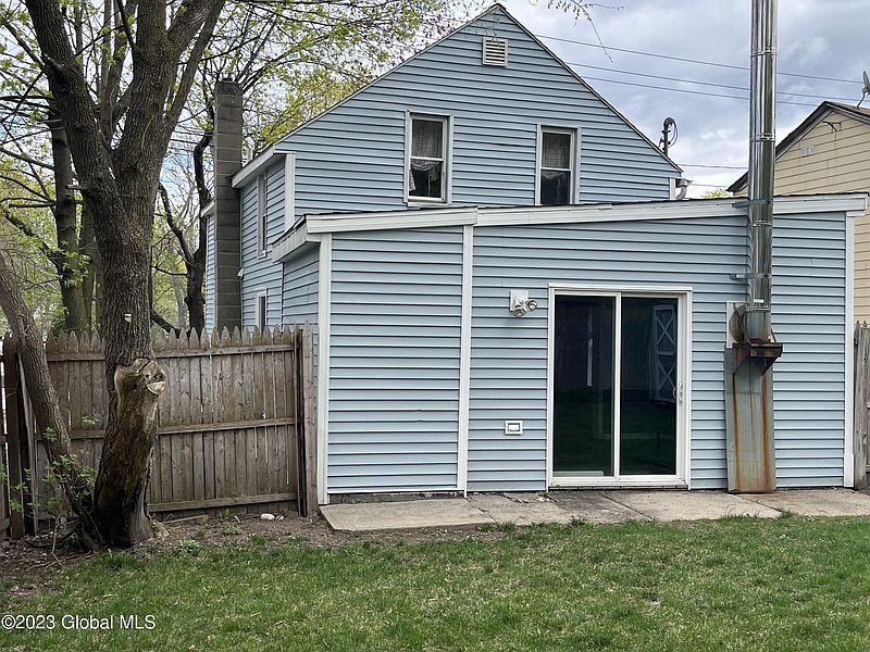 5th image of 724 New Salem Road