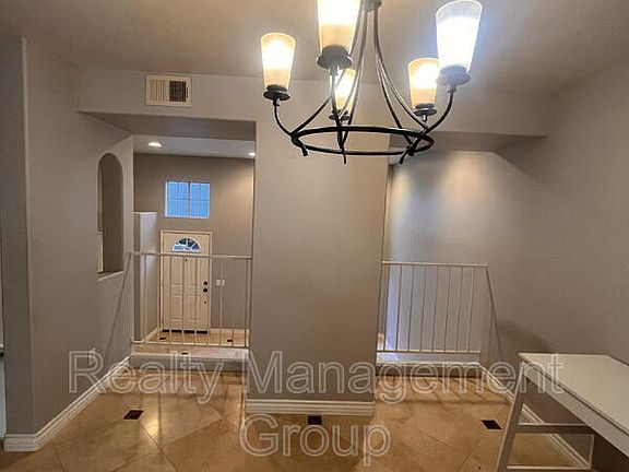 5th image of 12507 El Camino Real Unit B