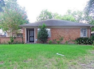 3740 Underwood St, Houston, TX 77025