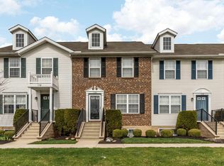1130 Kinneton, Columbus, OH 43228