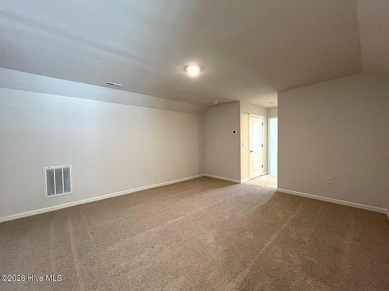 512 Ragapple Ln — Photo 30