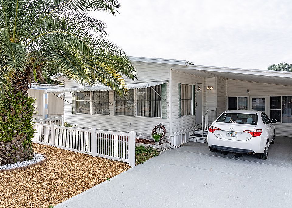 1st image of 12213 Longhorn Dr