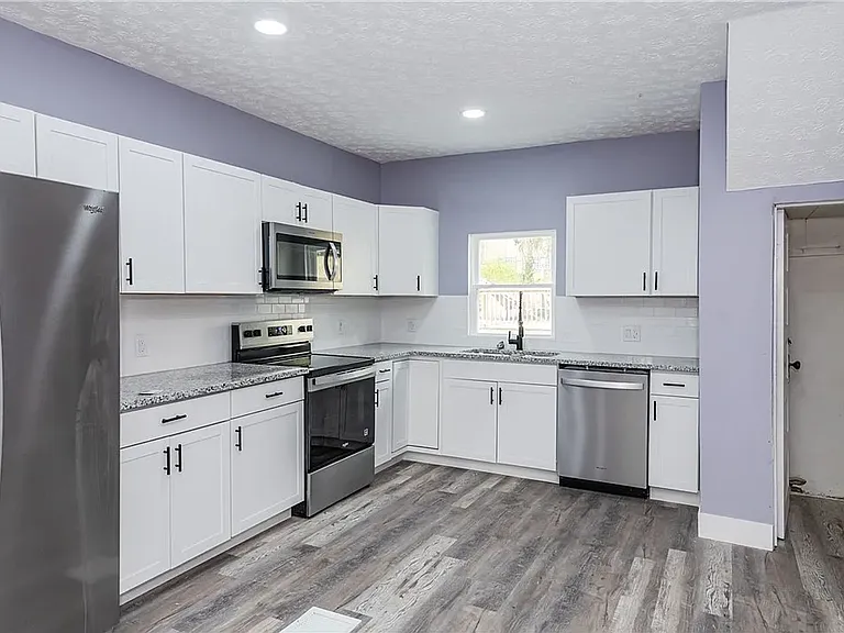 8915 Meeker Rd — Photo 20