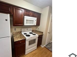 905 Swallow Crest Ct APT G, Edgewood, MD 21040