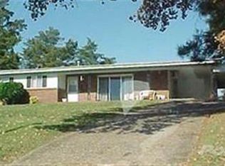 122 Cedarcrest Dr, Morrilton, AR 72110