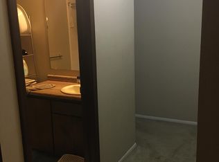 27654 E Echo Vly UNIT 134, Farmington Hills, MI