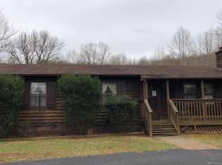 1895 Bee Hollow Rd, Vinton, VA 24179