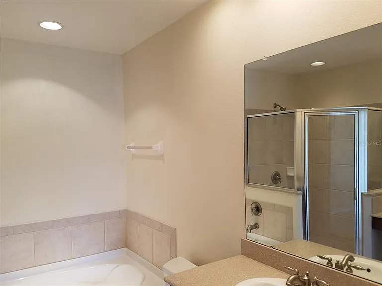 5105 Sicily Cv — Photo 22