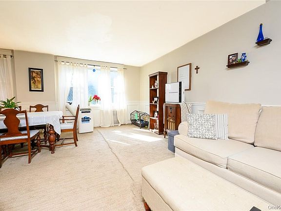 2nd image of 4 Sadore Ln APT 3J