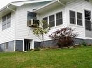 12236 Chapman Hwy, Seymour, TN 37865