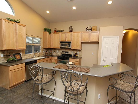 2nd image of 44066 W Venture Ln