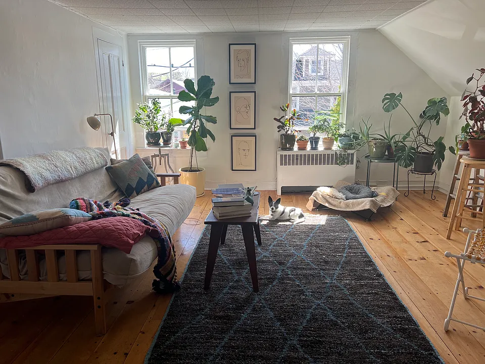 12 Peru St #1