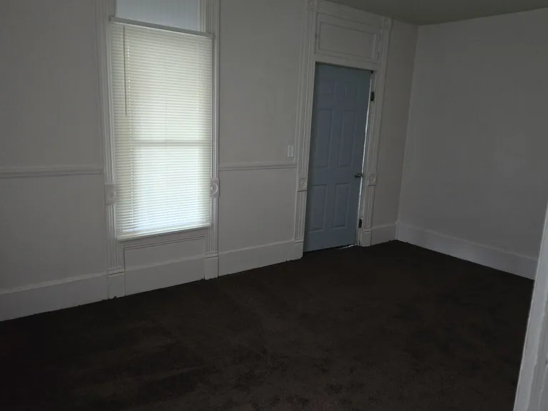205 Kinsey St — Photo 5