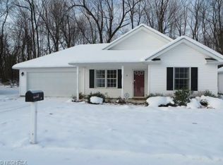 16 Westwinds Dr, Conneaut, OH 44030