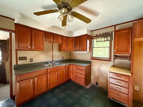 4th image of 4409 Ophelia St