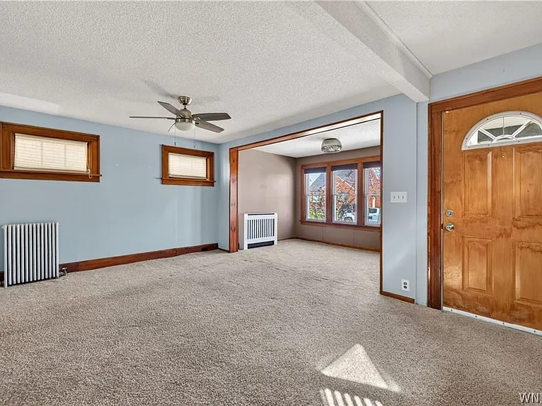172 Tremont Ave — Photo 3