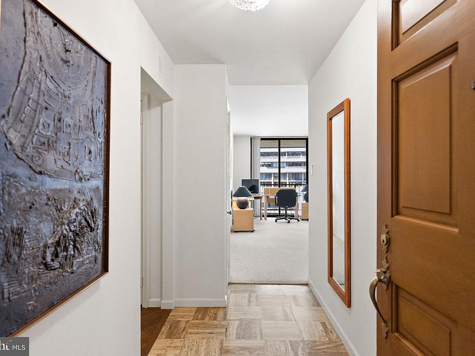 1st image of 700 New Hampshire Ave NW #912