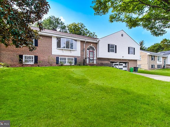 5th image of 11511 Chantilly Ln