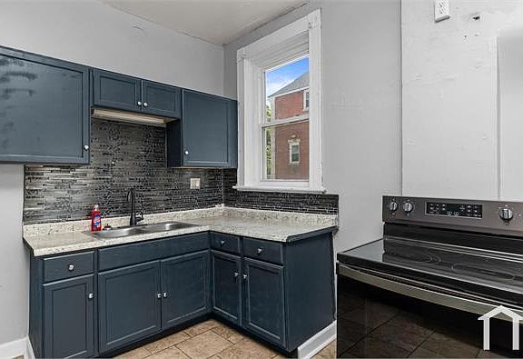 3rd image of 5866 Etzel Ave #1F