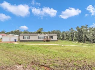 4040 Logan Hills Dr, Guthrie, OK 73044