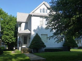 903 Cora St, Joliet, IL 60435