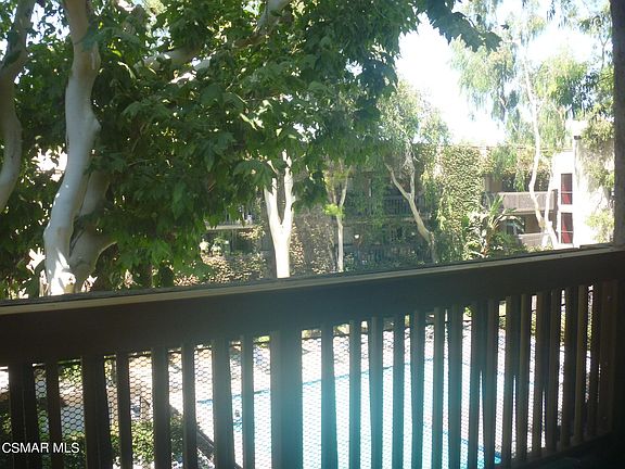 5th image of 22100 Burbank Blvd Unit 315B
