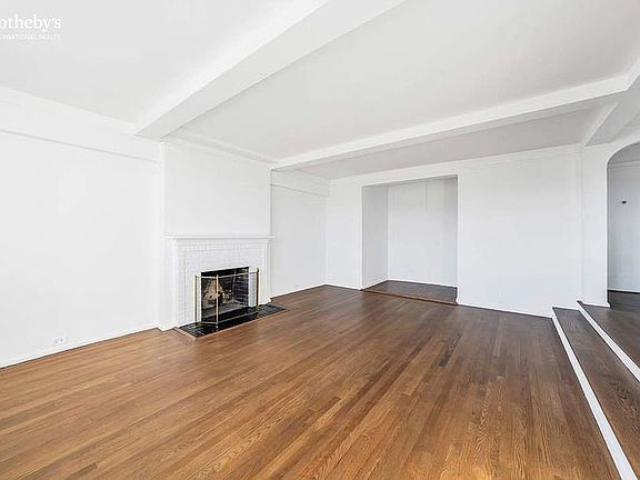 4th image of 299 W 12th St APT 11E