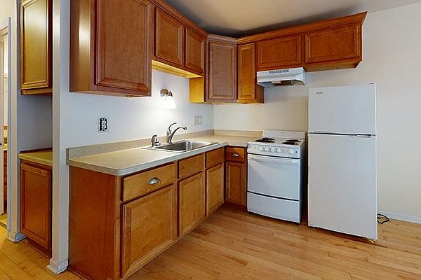 1st image of 2030 N Oakland Ave APT 206