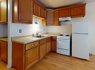2030 N Oakland Ave APT 206, Milwaukee, WI 53202