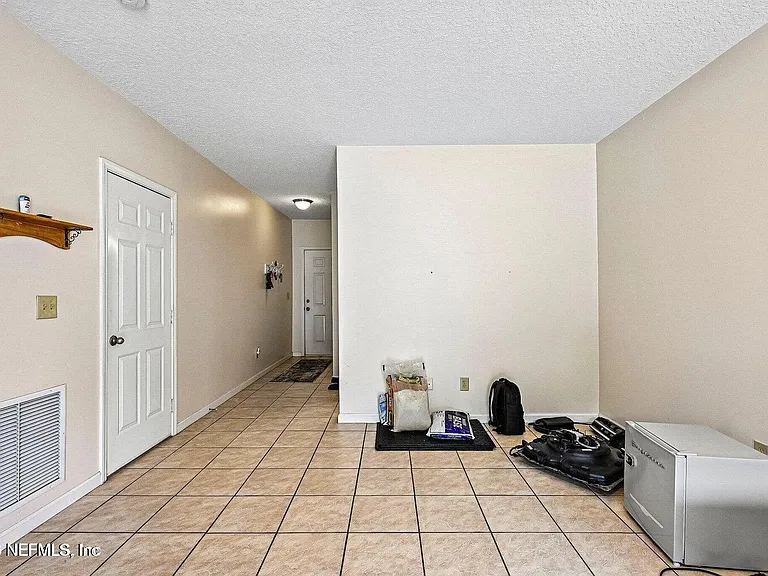825 Anastasia Blvd #A6 — Photo 4
