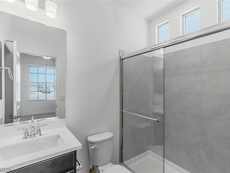 7721 Weekes Ct — Photo 5