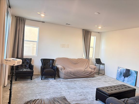 5th image of 1808 Julie Dr Room 1