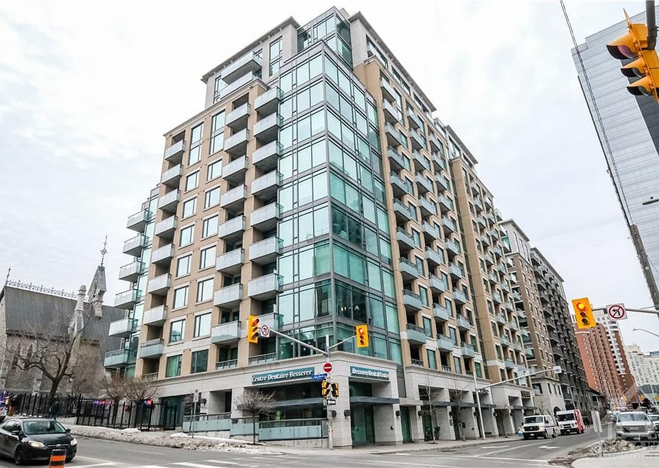 1st image of 238 Besserer St #717