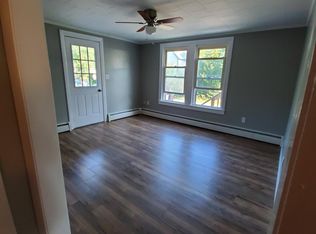 18 Holmes Ave APT 2, Northfield, NH 03276