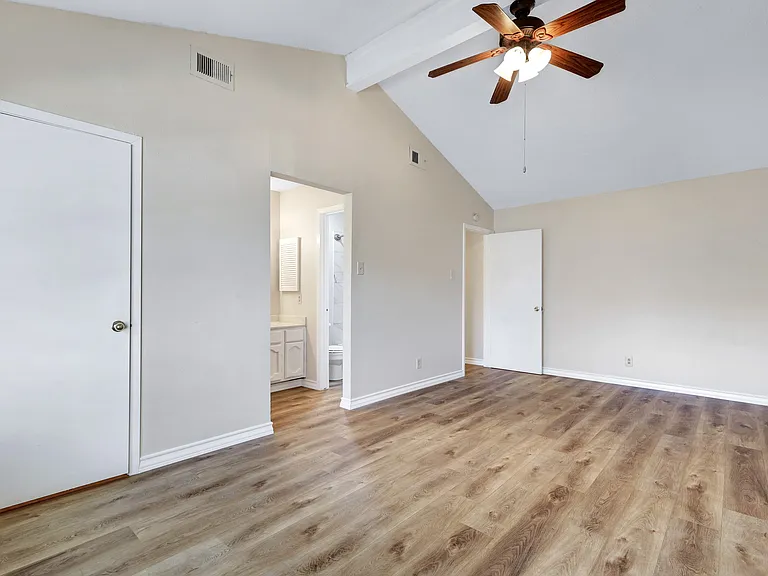 6123 Pecan Trl — Photo 10