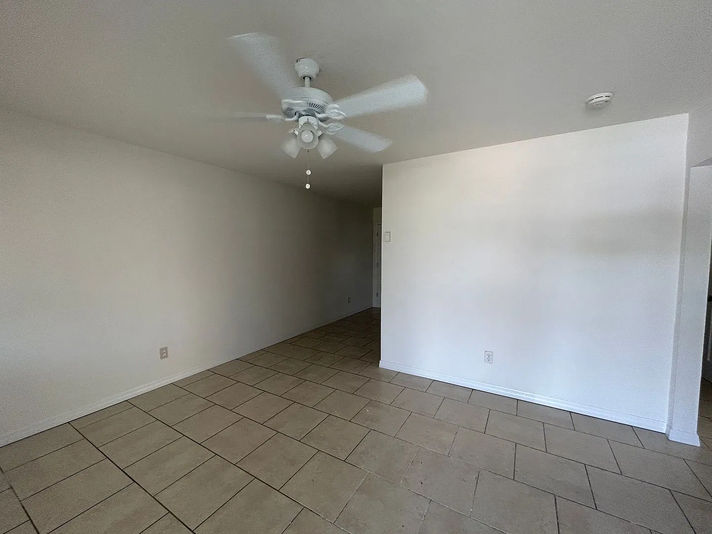 1316 Miramar St — Photo 3