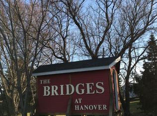 10759 Settlers Ln N, Hanover, MN 55341