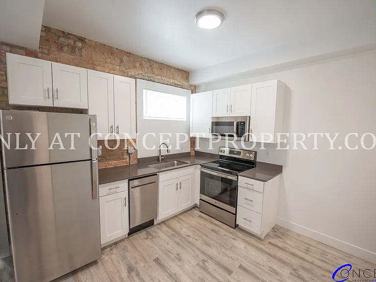 First Avenue Flats — Photo 107