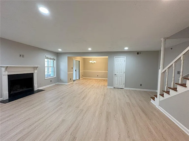 4100 Riverlook Pkwy SE #16 — Photo 18