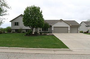 1st image of 227 Knoll View Dr