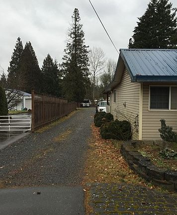 4th image of 9738 132nd Ave NE