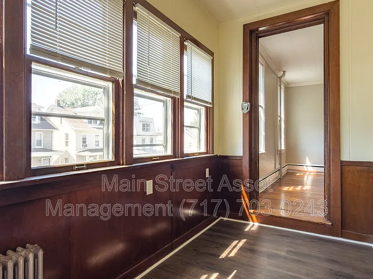 139 S 29th St #1 — Photo 3