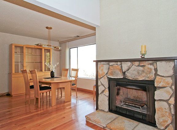 4th image of 3669 Brach Way