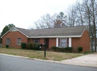 8440 Country Oaks Rd, Charlotte, NC 28227