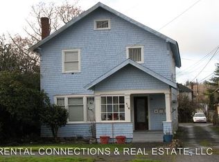 516 6th St, Hoquiam, WA 98550