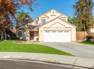 10900 Bahia Ct, Bakersfield, CA 93311