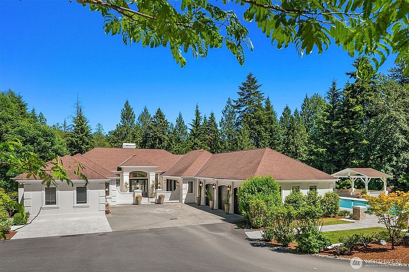 4th image of 24315 149th Avenue SE