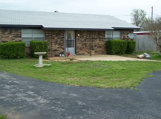 260 Center Ave, Chickasha, OK 73018