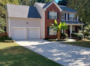 327 Whixley Ln, Greenville, SC 29607